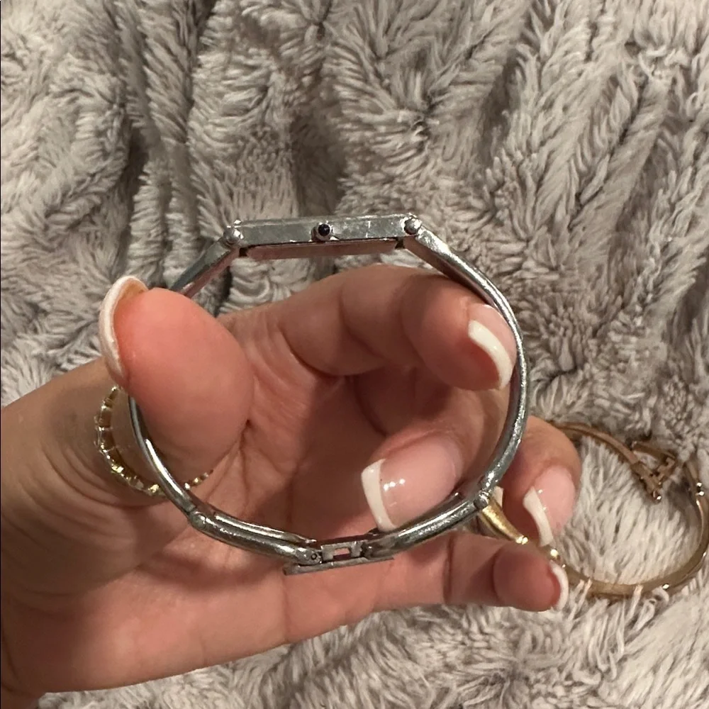 🎀Gucci watch pink🩷gucci watch silver gucci watch slim vintage bracelet watch